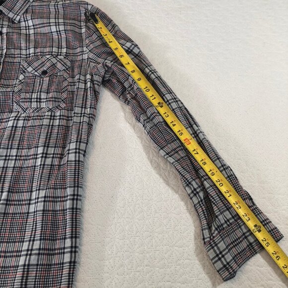 John Rich and Bros Woolrich Black Grey Plaid Button Down Flannel Shirt Size Med - Picture 9 of 10